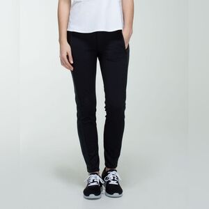 Lululemon Here To There Pant Black 28" Size 8